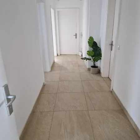 Gruenwald-immobilienservice Gmbh *